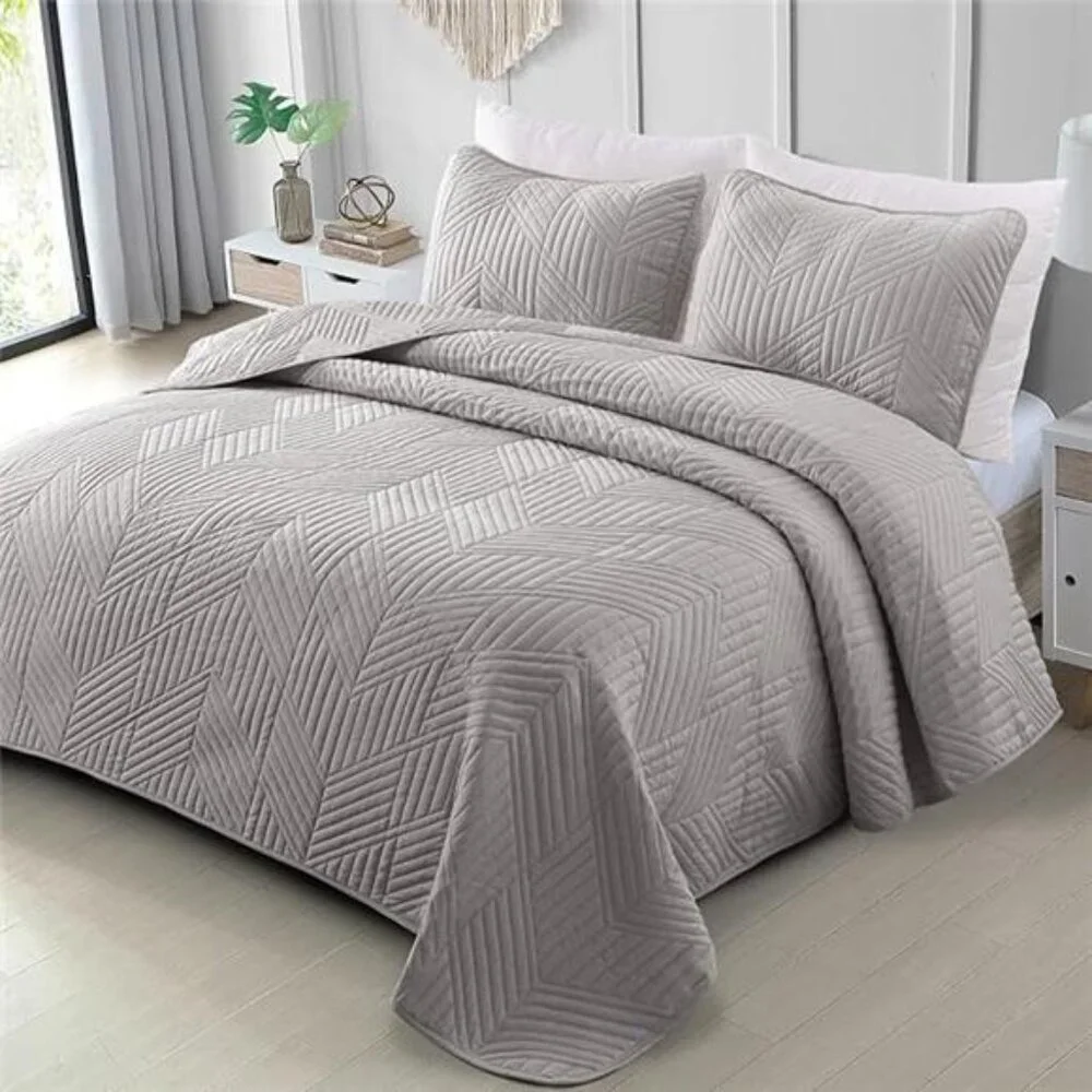 Ultrasonic Full Queen Quilt Bedding Set, Lightweight Light Grey Bedspreads